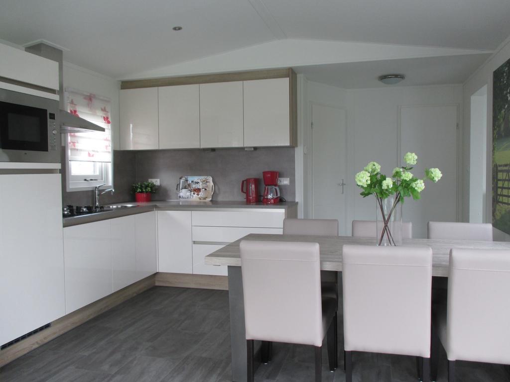 Ferienwohnung Klein Zeeduin Vrouwenpolder Exterior foto